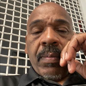 Meet your Posher, Lormenzo